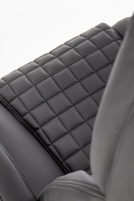 ed937ef0a0d8fcba12fdf064272991c5