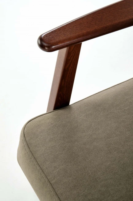 11aea1529f328a8de24c67278e94fe2e