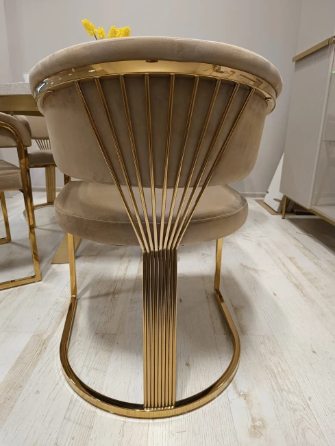 ELEGANCKIE KRZESŁO CROWN VELVET ZŁOTY STELAŻ/BEŻ BLUVEL 28 SIGNAL