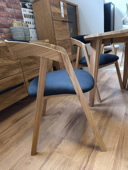 KR-26 KRZESŁO MOSKAŁA MEBLE DO JADALNI