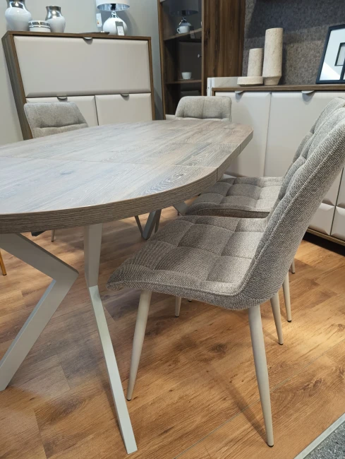 Okrągły stół EDDER rozkładany duży wybór kolorów / stelaż kaszmirowy