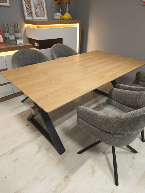 HENRY stół rozkładany 180-300, blat - dąb naturalny, nogi - czarny