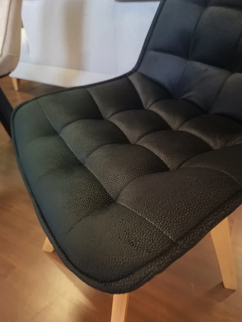 VERA krzesło pikowane - duży wybór tkanin / stelaż buk Bukowski Meble