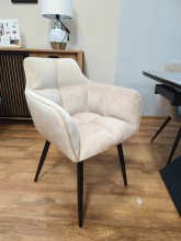 Krzesło z podłokietnikami Novo K40-FX velvet beżowy / czarny stelaż