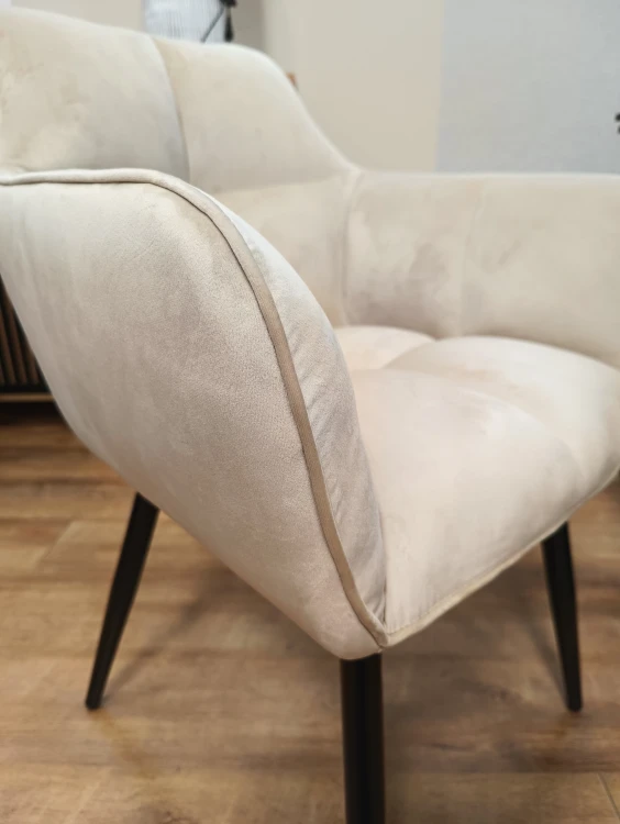 Krzesło z podłokietnikami Novo K40-FX velvet beżowy / czarny stelaż