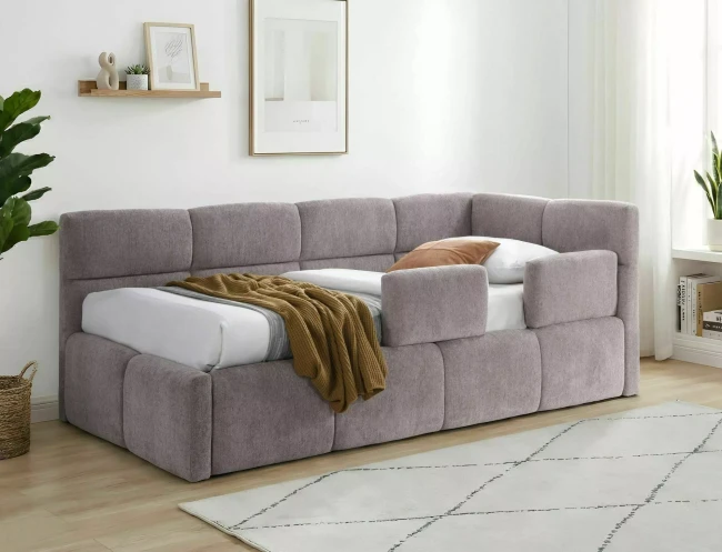 6c76845059821010db4abeecbe82b52b