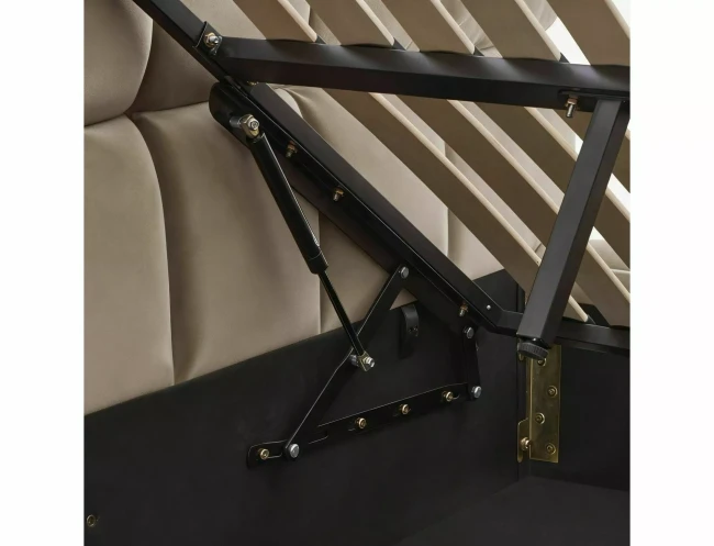 d530494c4b8780a6c815515d57e7ff03