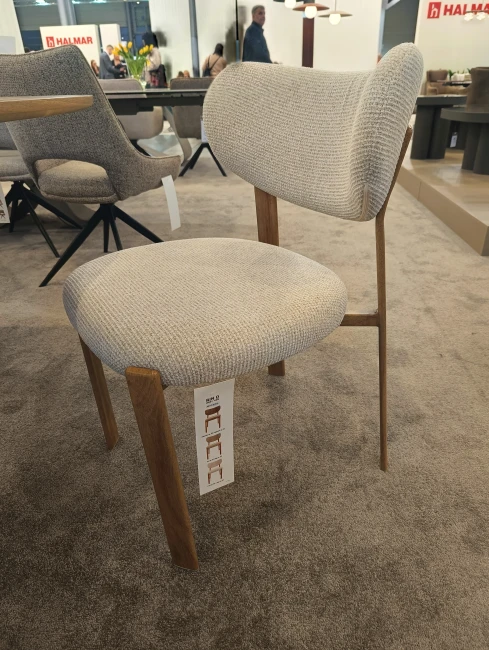 krzesło Rin D dąb beżowe Signal do jadalni.jpg