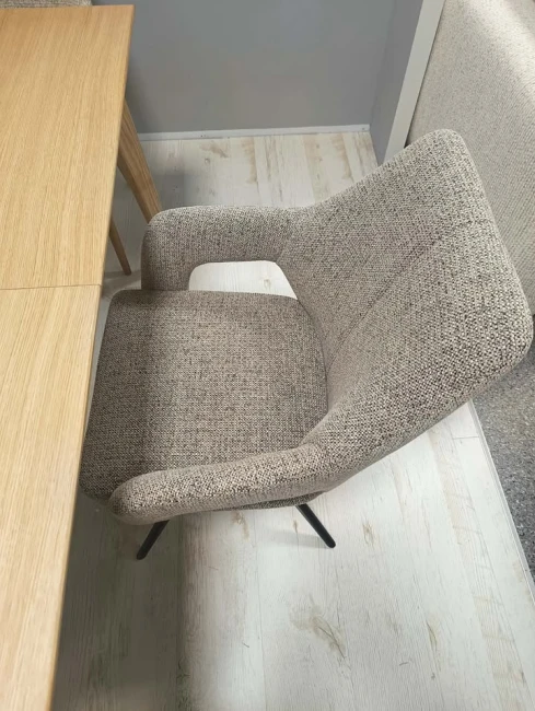 KRZESŁO KUBEŁKOWE OBROTOWE OLSEN NOELLE 32 SIGNAL CIEMNY BEŻ.jpg