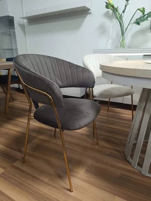Krzesło tapicerowane K4-FX GLAM velvet mokka brąz (Riviera 26) / złote nogi