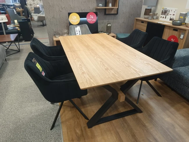 Komplet krzeseł Azalia marki Signal w ofercie Kera Meble