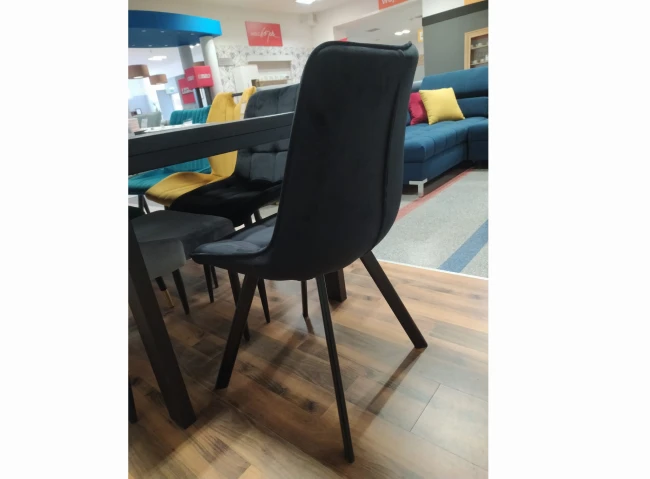 KRZESŁO TAPICEROWANE VELVET J265 FURNITEX NA CZARNYCH METALOWYCH NOGACH