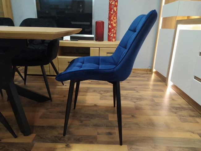 Krzesło tapicerowane velvet J262-1 granatowe ciemno niebieskie