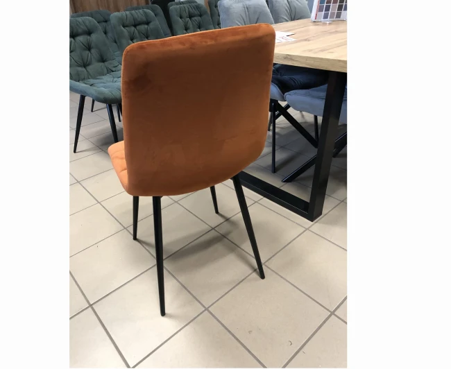 KRZESŁO MILA VELVET CZARNY STELAŻ/ CYNAMON BLUVEL 4215 SIGNAL