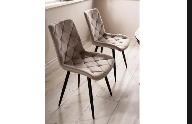 KRZESŁO TAPICEROWANE PIKOWANE RALPH BEŻ BLUVEL SIGNAL.jpg