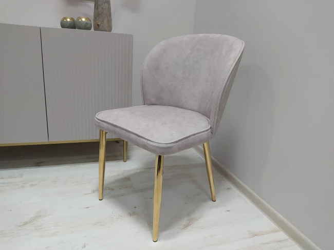 Nowoczesne krzesło glamour AINE wybór kolorów / noga złota tkanina Chill Me beż Atreve