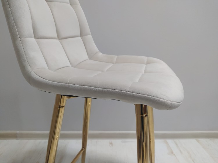 Hoker niski H1-FX krzesło barowe velvet beżowy (złoty stelaż)