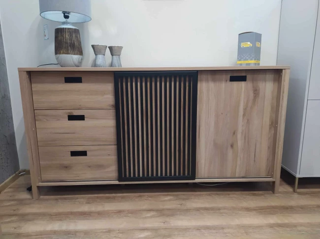 JYTANA komoda z lamelami JTNK233R-M635