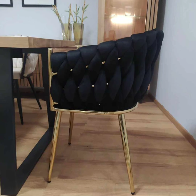 Krzesło tapicerowane plecione ROSE GOLD K7-FX (G) czarne / złoty stelaż