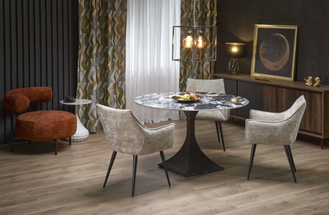 dc6736ebbb4930370c0841349355cc4a