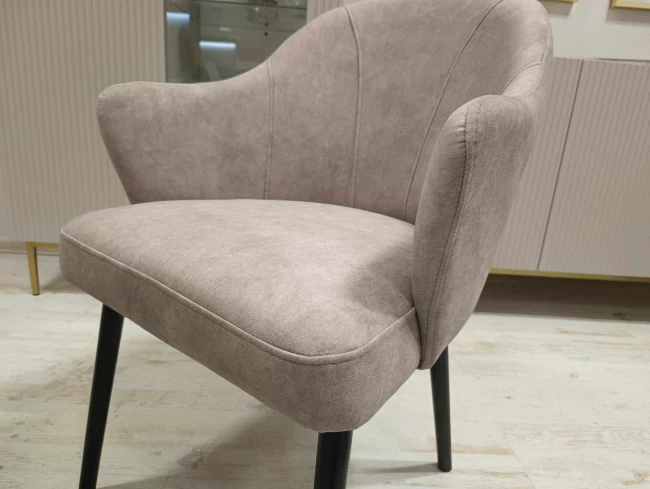 Krzesło tapicerowane LEA wybór kolorów / noga czarna