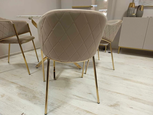 KRZESŁO GLAMOUR BONO VELVET ZŁOTY STELAZ/BEŻ BLUVEL 28 SIGNAL