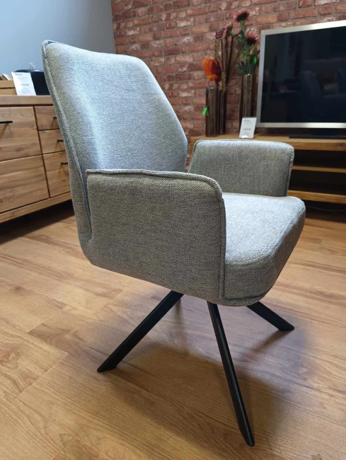 KRZESŁO OBROTOWE HUGO BREGO CZARNY STELAŻ / J.BEŻ 31