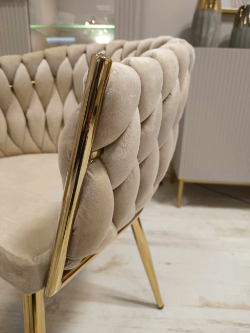 Krzesło tapicerowane plecione ROSE GOLD K7-FX beżowe / złoty stelaż Furnitex