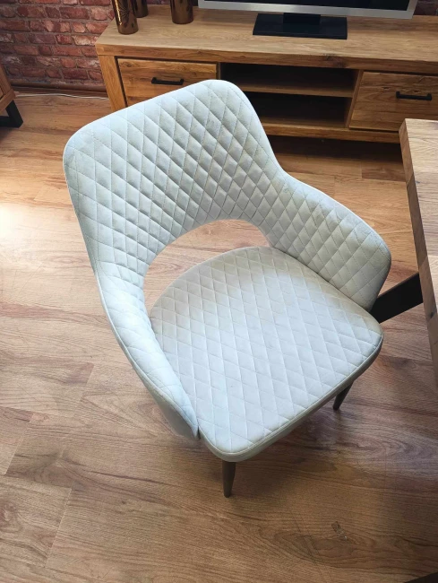 Krzesło tapicerowane velvet K3-FX (B) beżowe / czarne nogi