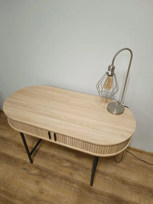 Designerkie biurko lub toaletka z owalnym blatem w naturalnym kolorze na metalowym stelażu B51 Halmar
