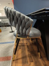 K551 krzesło tapicerowane plecione popielaty