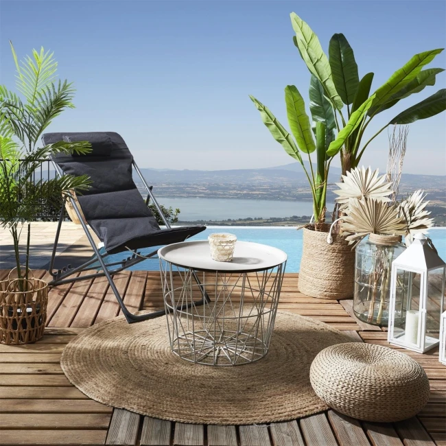 ce584ba79d7371ff71b7ecf145a76989