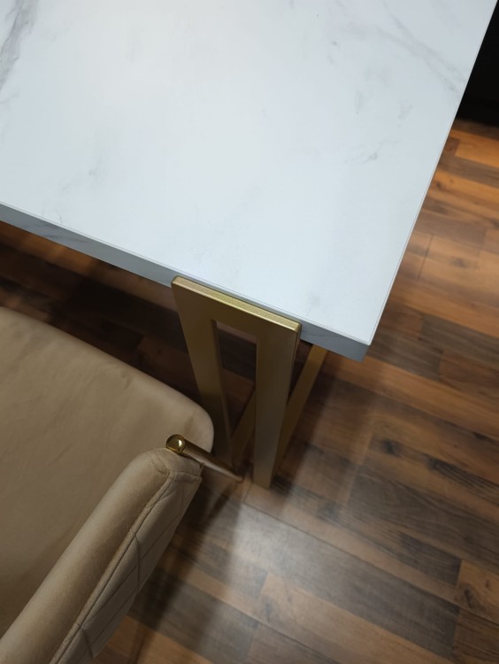 Stół HORTEN rozkładany duży wybór kolorów / złoty stelaż