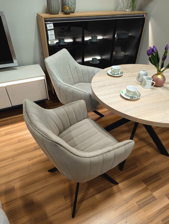 KRZESŁO OBROTOWE AZALIA BREGO CZARNY STELAŻ / J. BEŻ 31