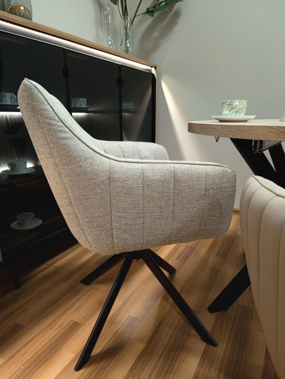 KRZESŁO OBROTOWE AZALIA BREGO CZARNY STELAŻ / J. BEŻ 31