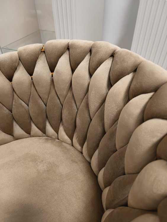 Krzesło tapicerowane plecione ROSE GOLD K7-FX cappucino (ciemny beż) / złoty stelaż